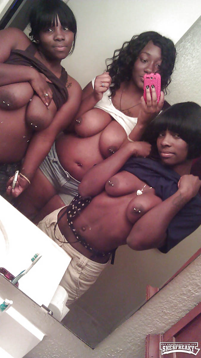 girl selfies nude ebony Hot