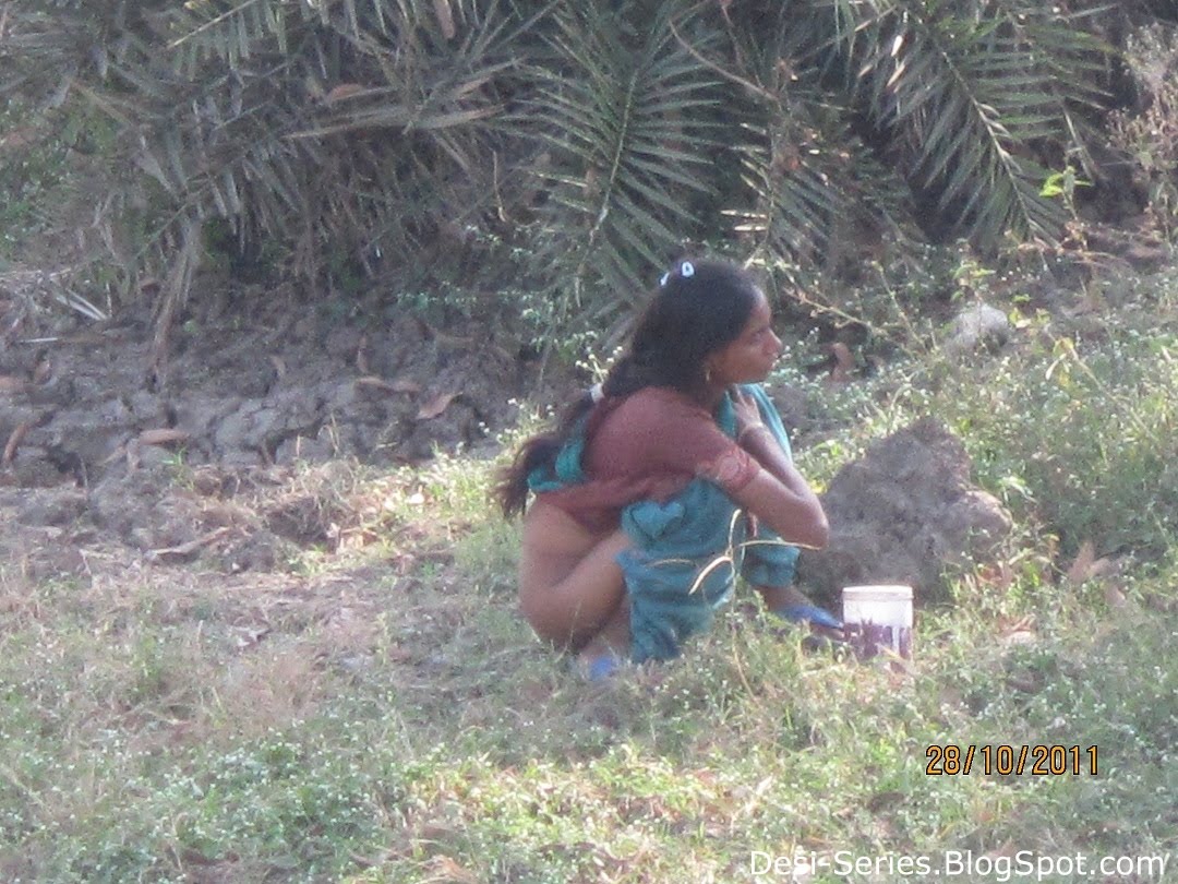 pissing Indian girl